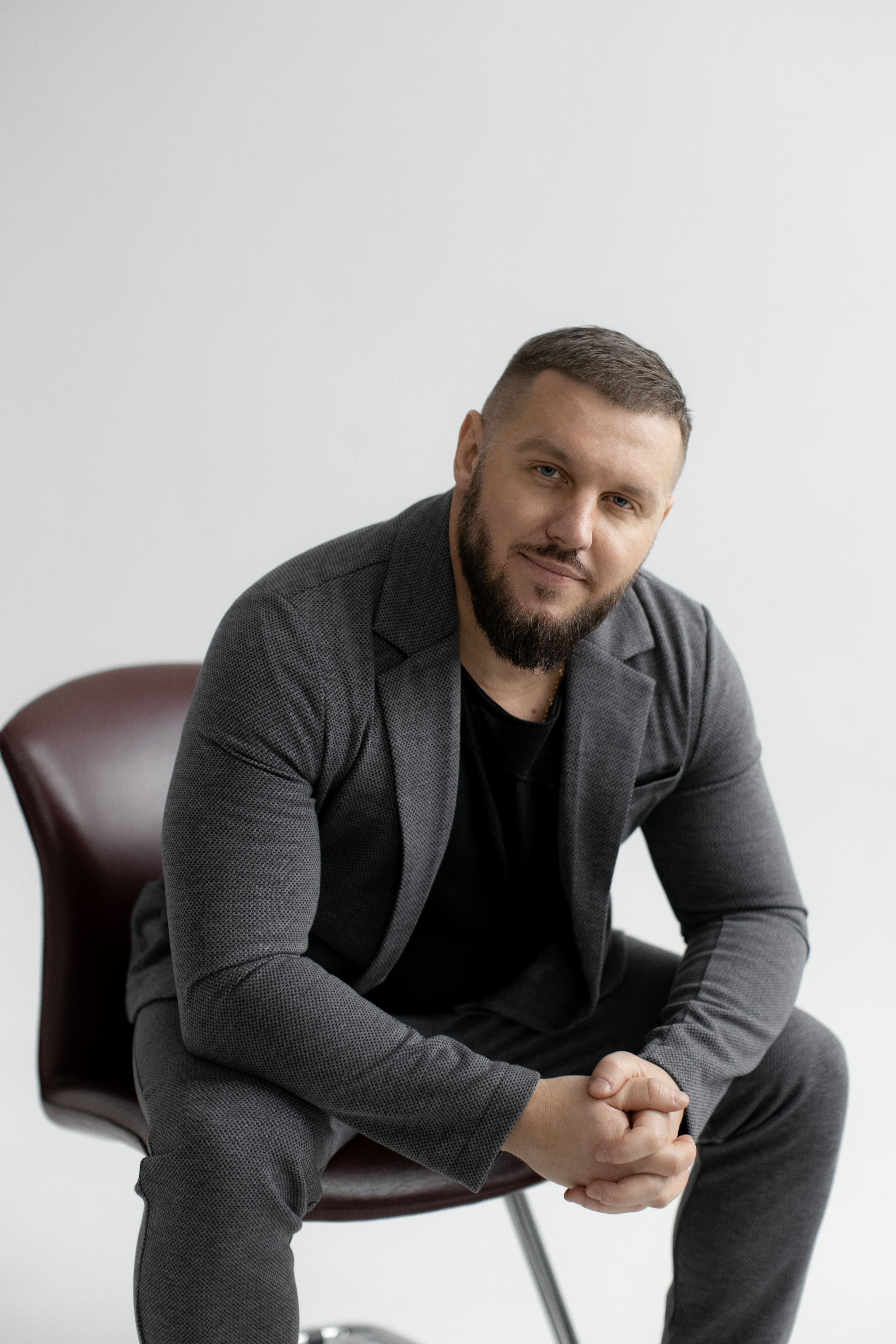 Александр Игралов